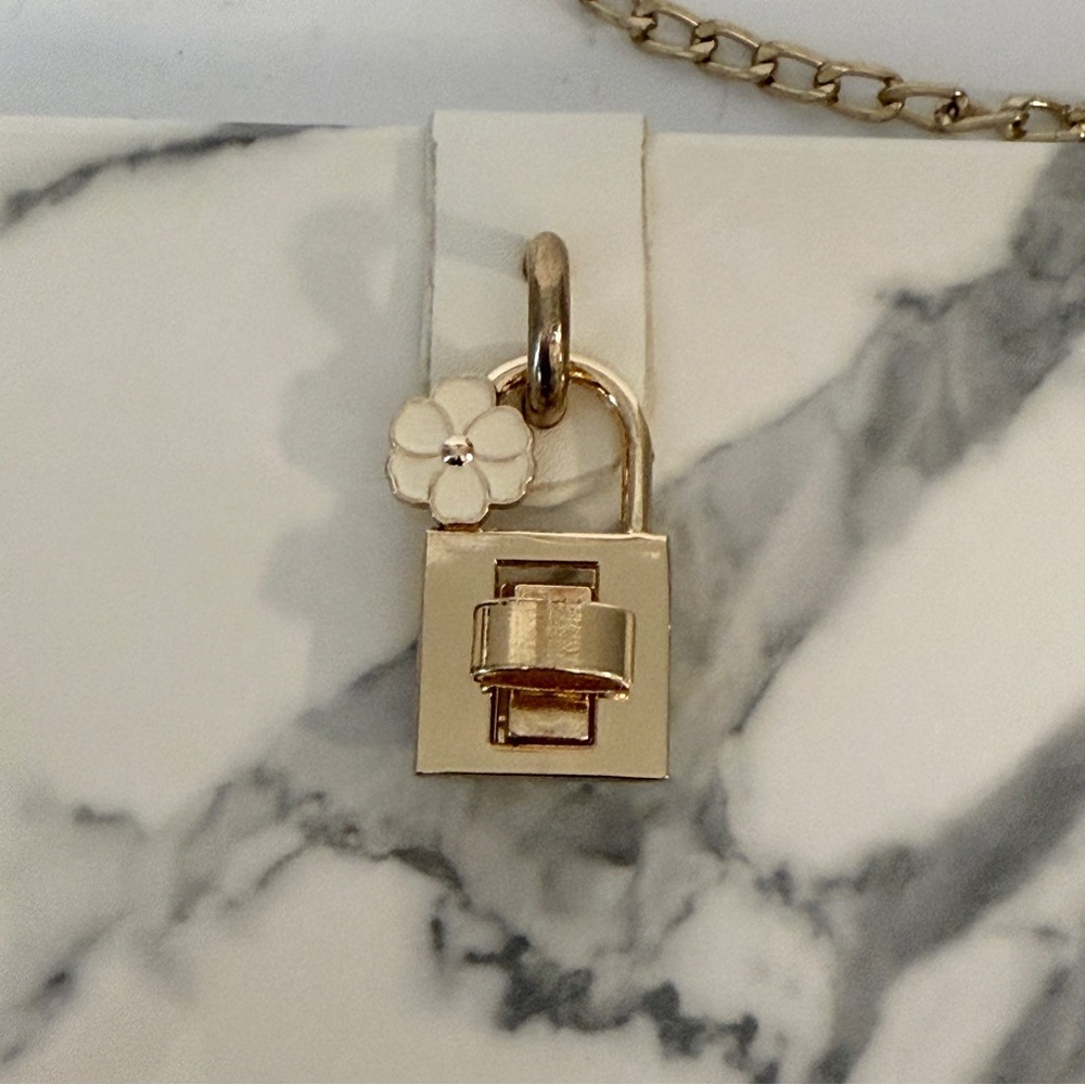 Vintage Marble Pattern Box Purse - Picture 8 of 10